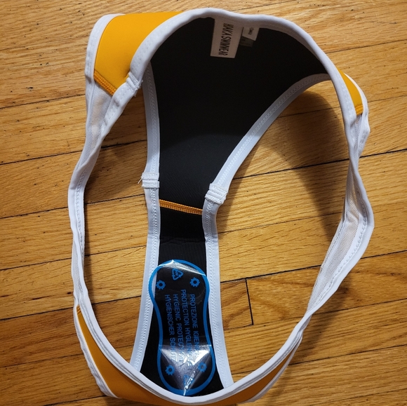 Nwot Hoaka Mango Bikini - Picture 3 of 11